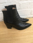 GIANVITO ROSSI 2019 70 leather Chelsea boot booties  Ladies