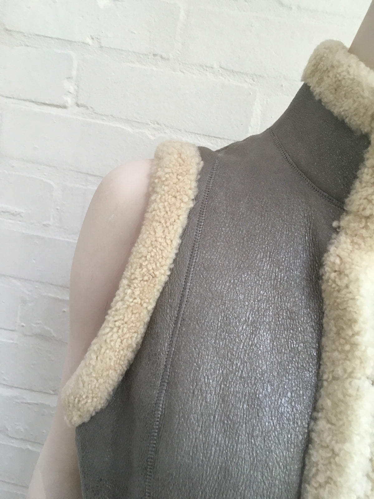 Ralph Lauren Black Label Lamb Shearling Leather Vest Gilet Ladies