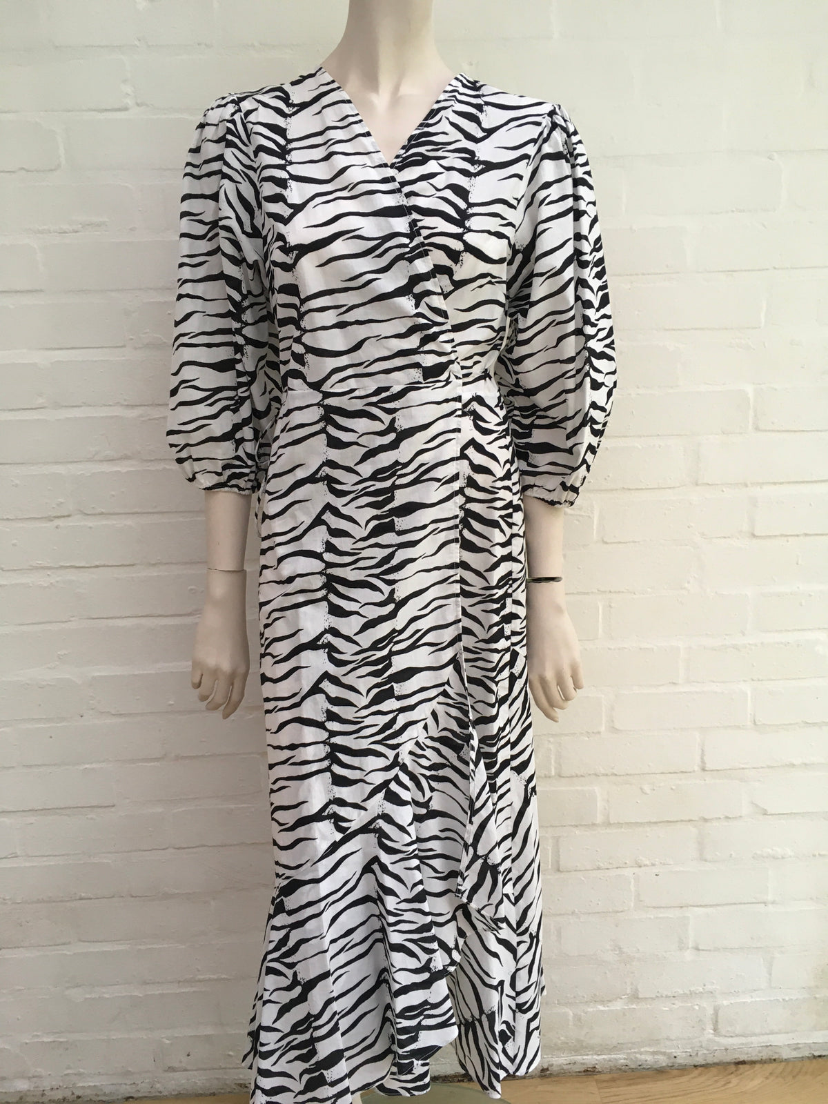 RIXO Noleen tiger-print cotton-voile wrap dress Size S Small ladies