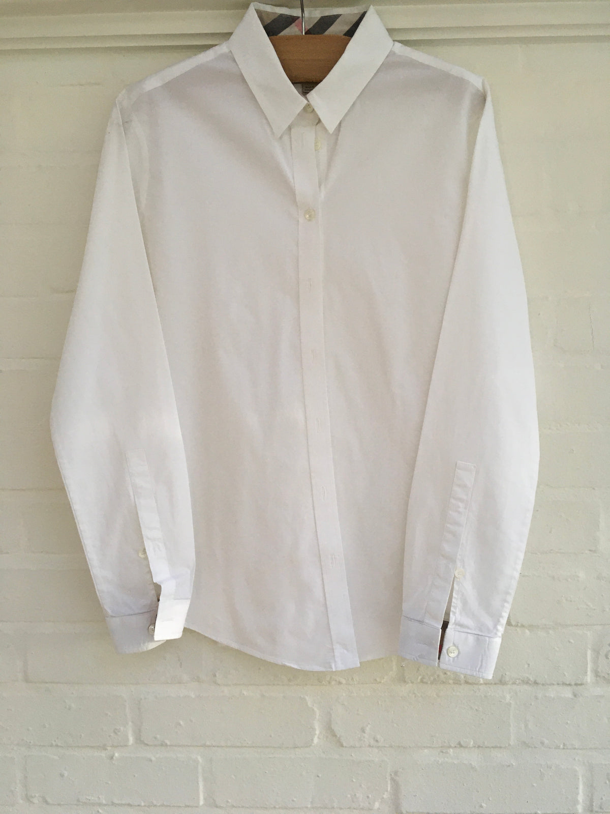 BURBERRY BRIT LONG SLEEVE BUTTON-UP WHITE SHIRT SIZE M MEDIUM Men