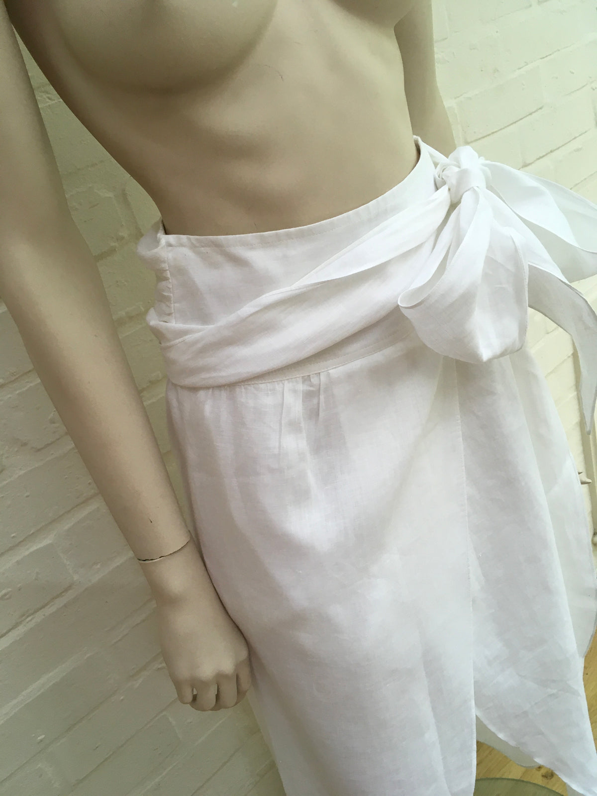 KAGE white linen skirt Size S Small ladies