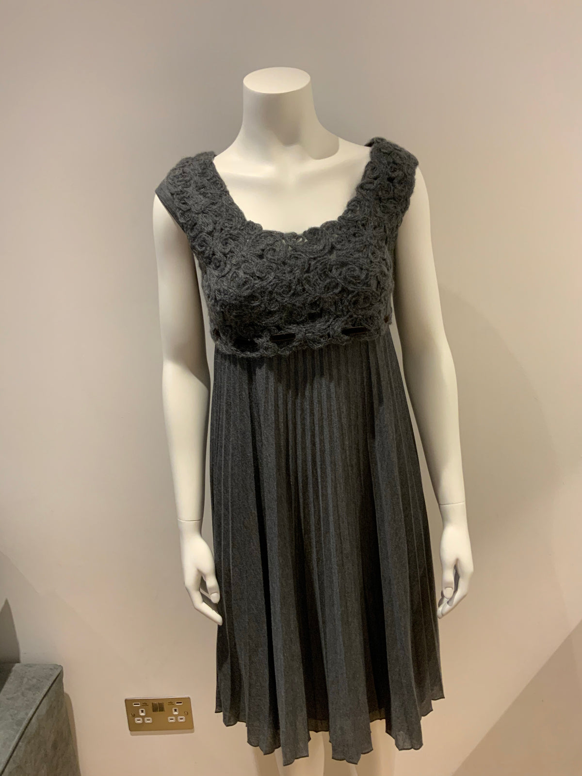 MAX&Co. by Max Mara wool-blend Grey Pleated Mini Dress Size S small ladies