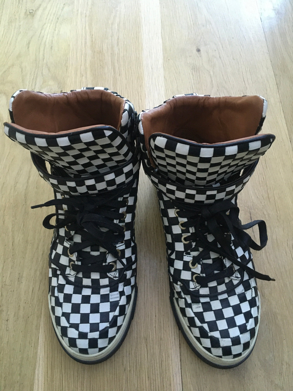 Givenchy White & Black Woven Leather Check Sneaker Trainers Unisex Justin Bieber Men