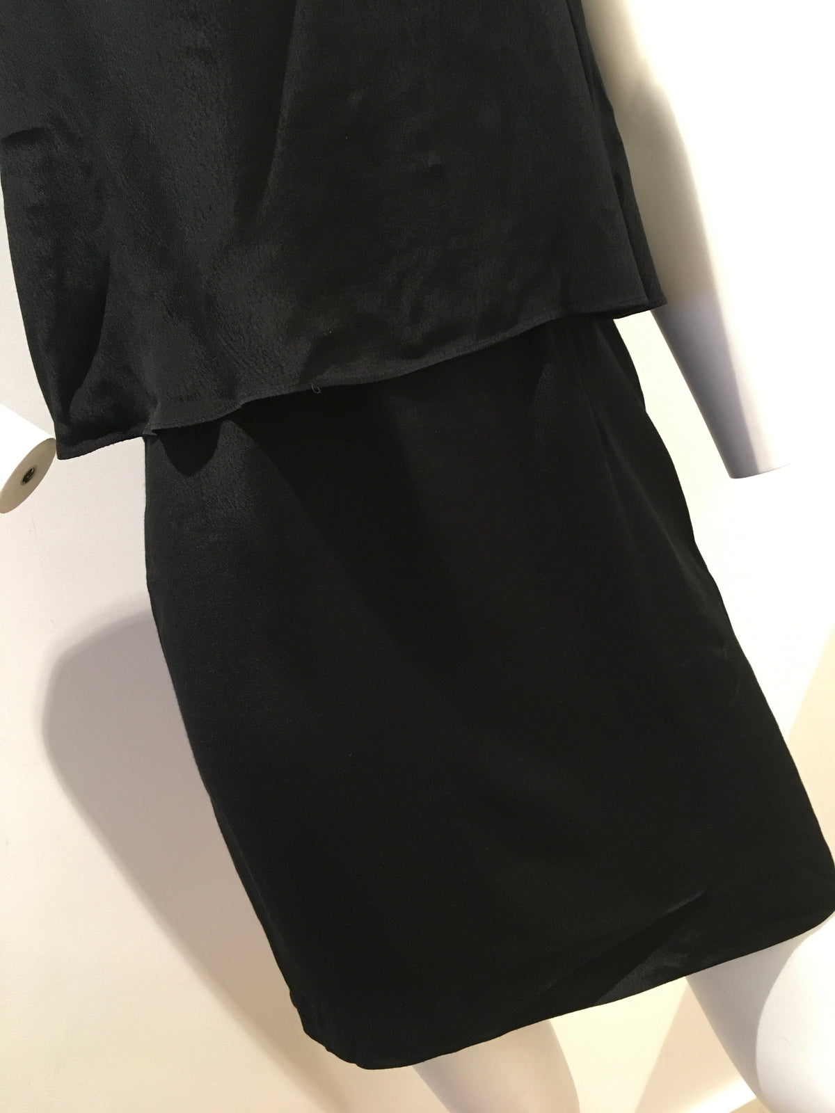 SANDRO Paris Black Eyelet Shoulder Viscose Dress Size 1 S Small ladies