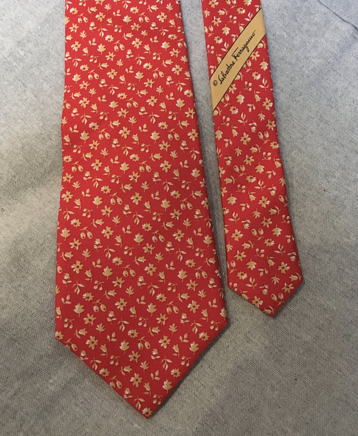 SALVATORE FERRAGAMO FLOWER PRINTED RED SILK TIE MEN