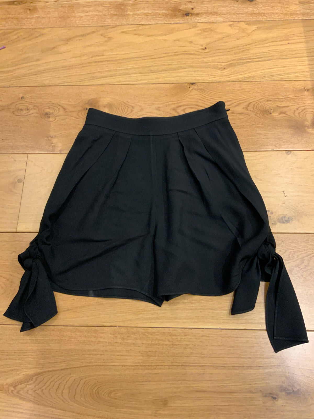 Chloé Chloe Black High Waist Iconic Tie Detail Shorts Size F 36 US 4 UK 8 ladies