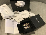 Chanel 2022 Latest Collection Crystals CC Brooch Light Gold ladies