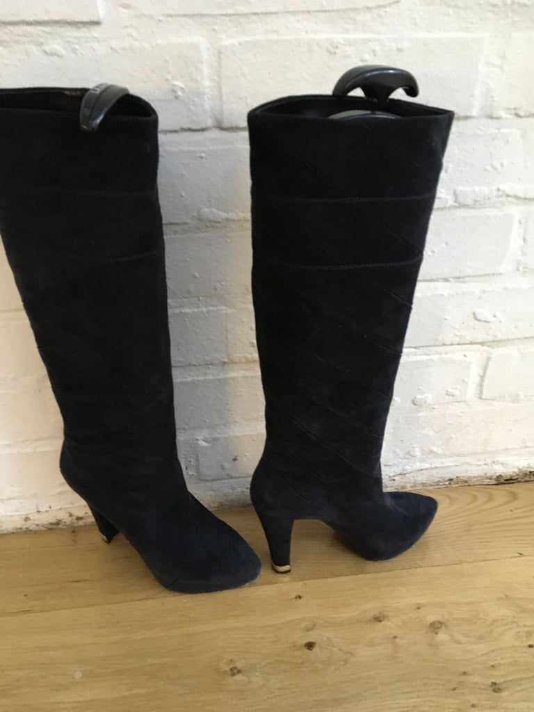 LOUIS VUITTON platform boots Fairy line suede navy blue ladies –  Afashionistastore