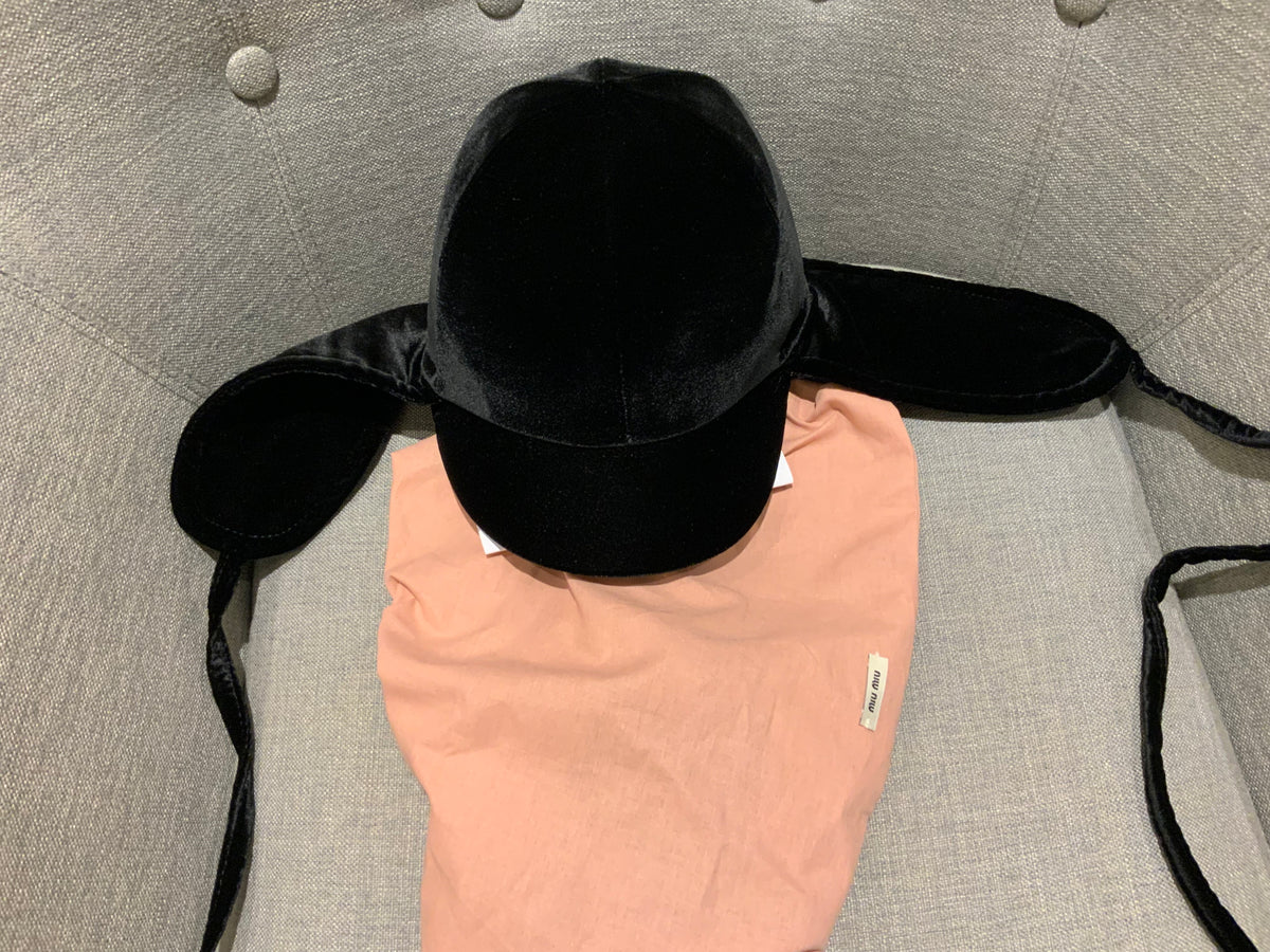 MIU MIU Black Bow-detailed black velvet cap Size S small ladies