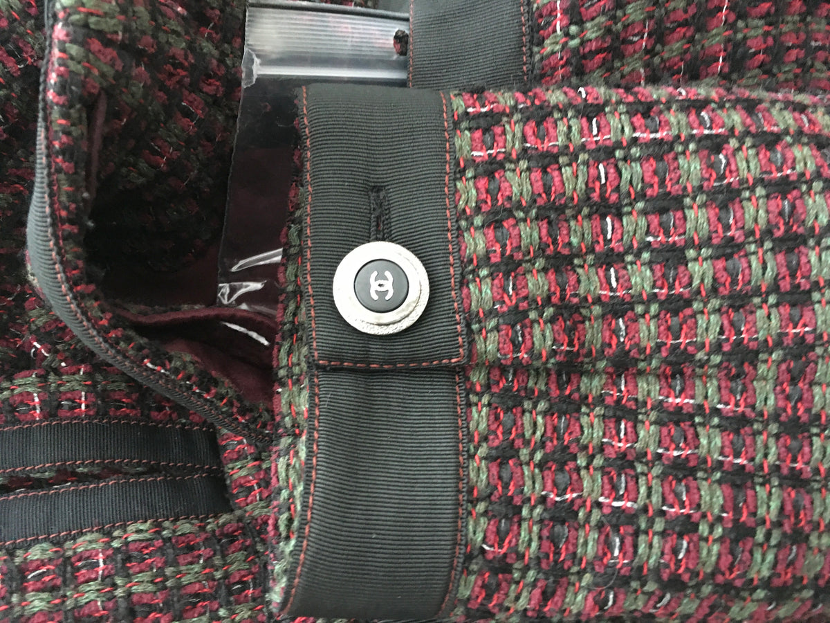 CHANEL Burgundy Fantasy Tweed Jacket 15K Blazer Ladies