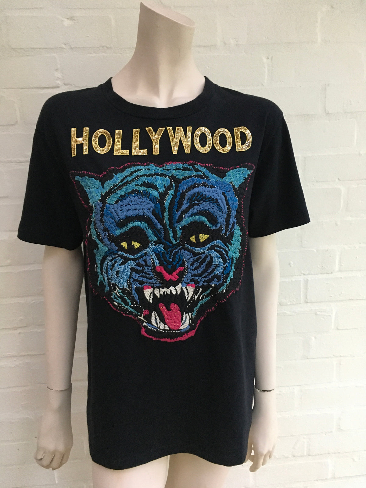 Gucci Tiger embroidered "HOLLYWOOD " Sequins T-Shirt Size XXS ladies