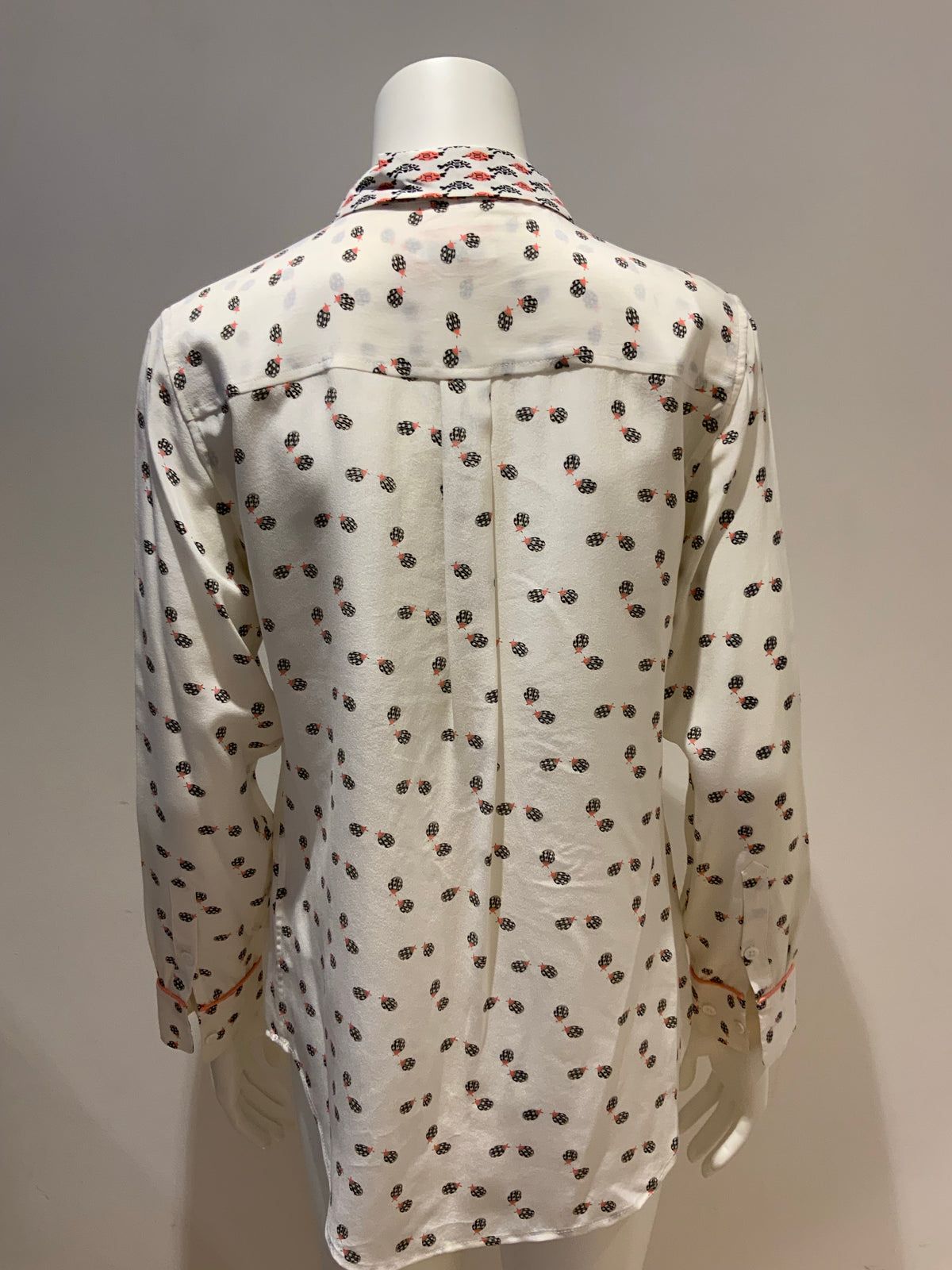 EQUIPMENT Slim Signature Ladybug Print Shirt BLOUSE SIZE S/P Small ladies