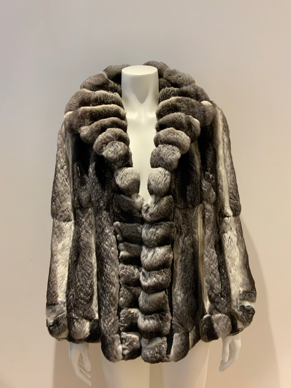 Chinchilla jacket BY Nello Santi Grey FUR Jacket Coat Size I 44 UK 12 US 8 ladies