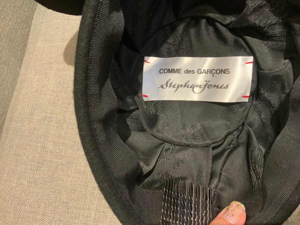 EXTREMLY RARE Comme des Garçons Stephen Jones Wool Hat ladies