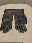 Leather Black Angora Wool Blend Knit Lining Short Gloves Size 7 1/2 ladies