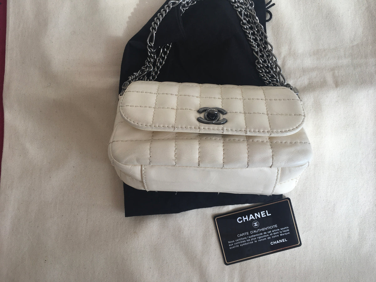 Chanel White Square Quilted Leather Mini Flap Handbag Multi Chain Bag Rare Ladies