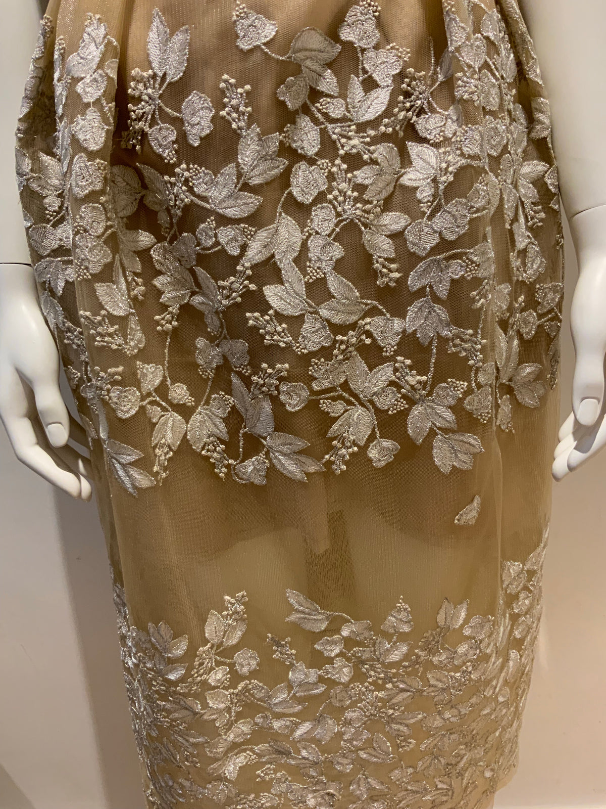 Razan Alazzouni Threads Embellishment Runaway Strapless Dress F 32 US 0 UK 4 ladies