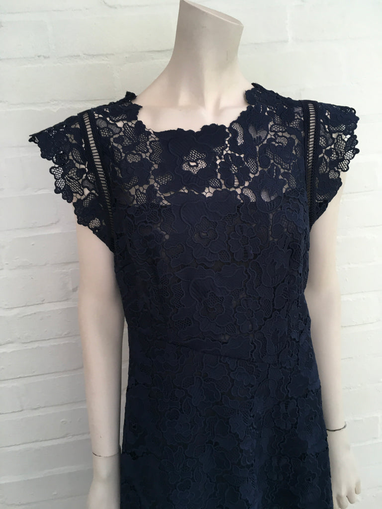 Reiss Lucy Asymmetric Hem Lace Midi Dress Size UK 12 US 8 L large LADI Afashionistastore Reiss Lucy Asymmetric Hem Lace Midi Dress Size UK 12 US 8 L large LADI Afashionistastore