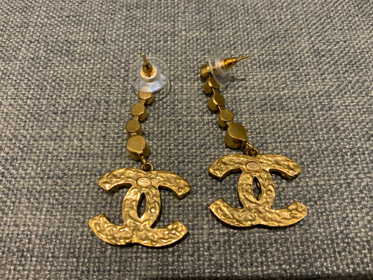 CHANEL 2020 CC Crystal Gold Drop Earrings ladies