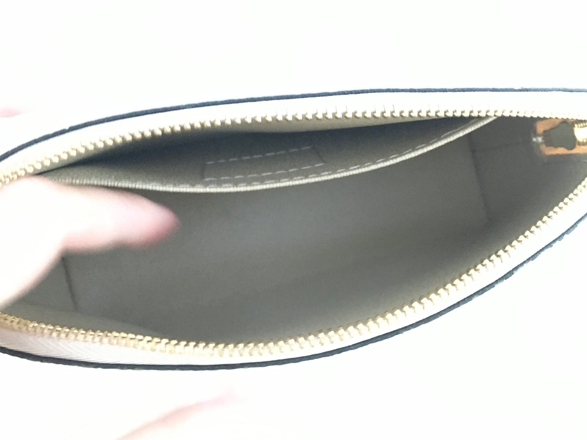 LOUIS VUITTON Monogram Giant Cosmetic Pouch Kaki 2019 COLLECTION Ladies