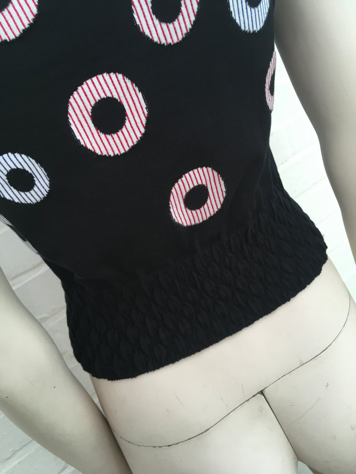 CHANEL 2019 La Pausa Knit Intarsia Cropped Top F 34 Ladies