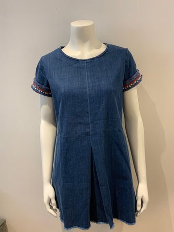 MAX&Co. by Max Mara Denim Embroidered Mini Dress Size UK 6 US 2 I 38 ladies MAX&Co. by Max Mara Denim Embroidered Mini Dress Size UK 6 US 2 I 38 ladies