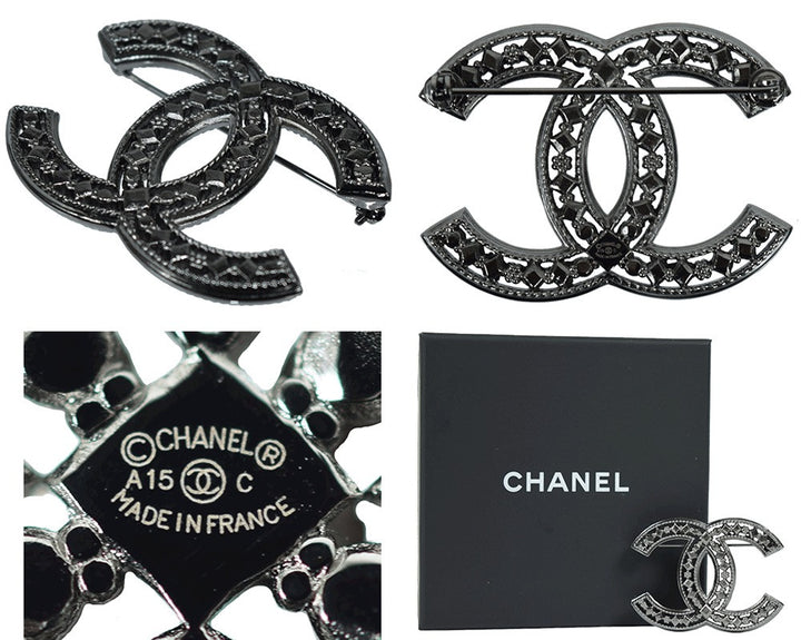 CHANEL 2015 Collection Silver Metal Brooch CC Pin Dubai Moonlight 15C Ladies