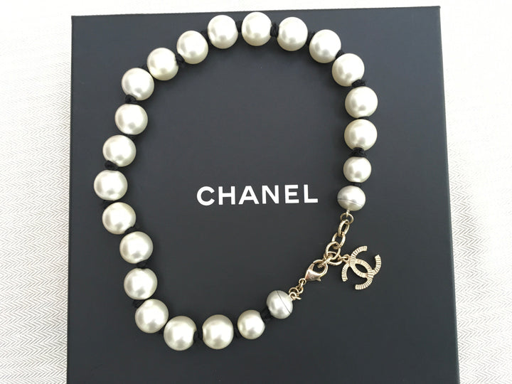 CHANEL 16A 2016 CC RUNAWAY PEARL CHOCKER CHAIN NECKLACE JEWELRY