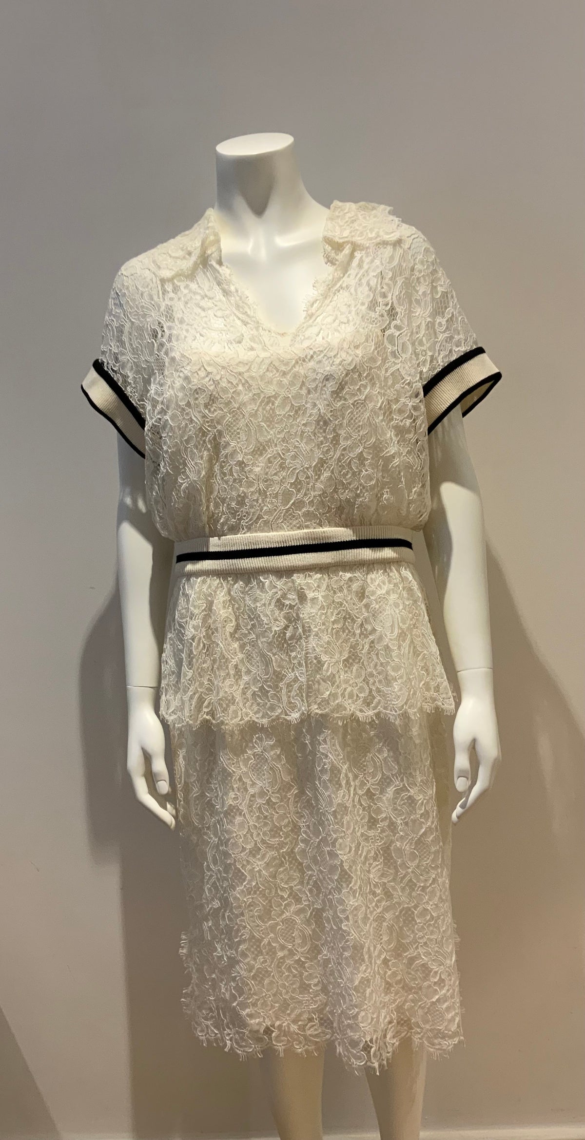 Chanel 2017 Lace Long Dress Amazing F 44 UK 14 US 12 ladies