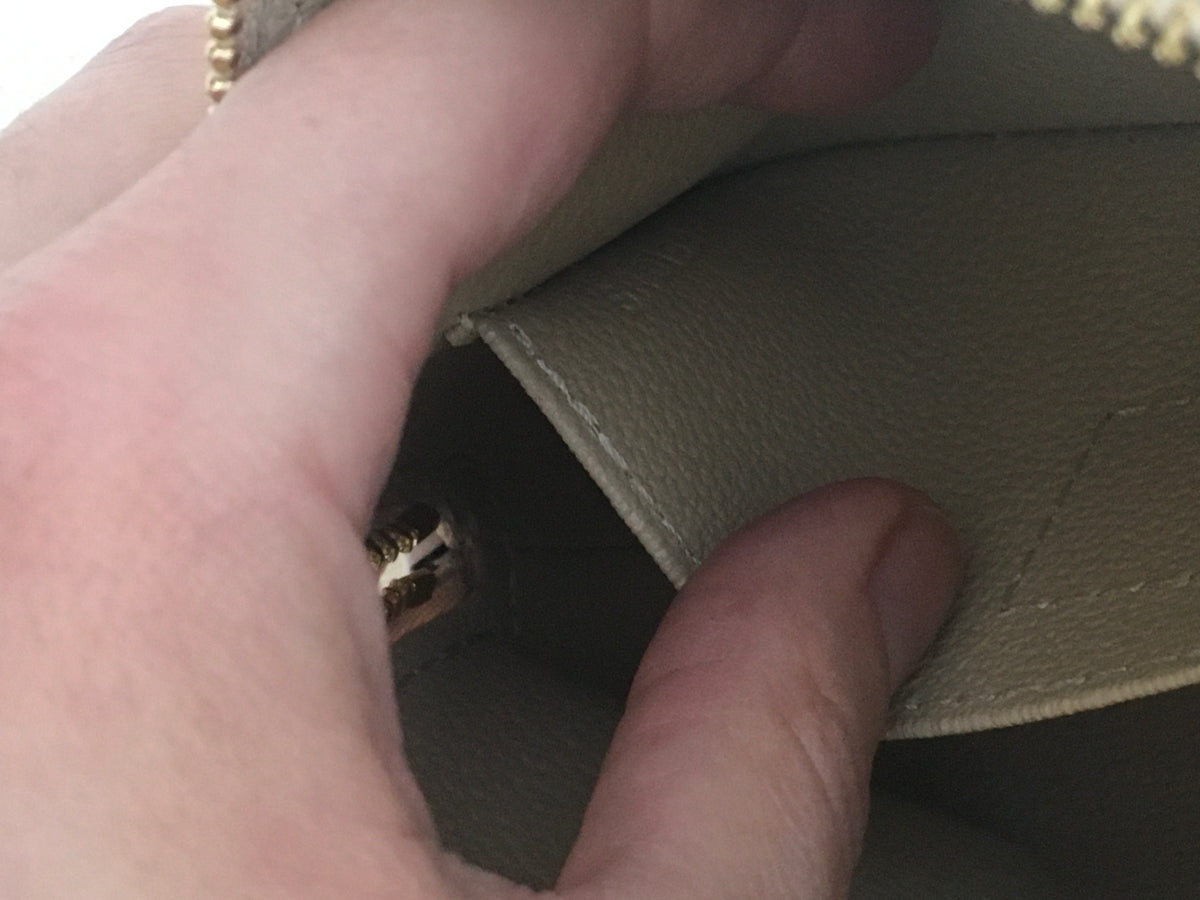 LOUIS VUITTON Monogram Giant Cosmetic Pouch Kaki 2019 COLLECTION Ladies