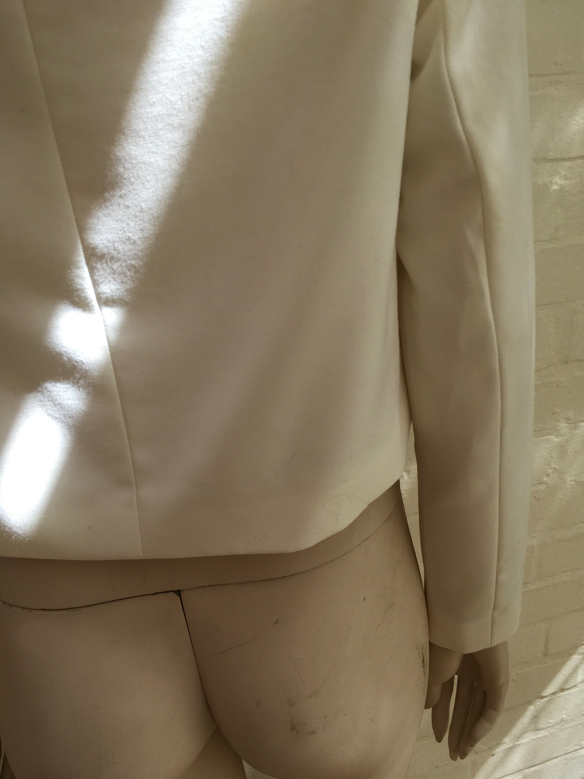 Amazing Rare Racil Ivory Dallas Wool Cropped Tuxedo Jacket Ladies