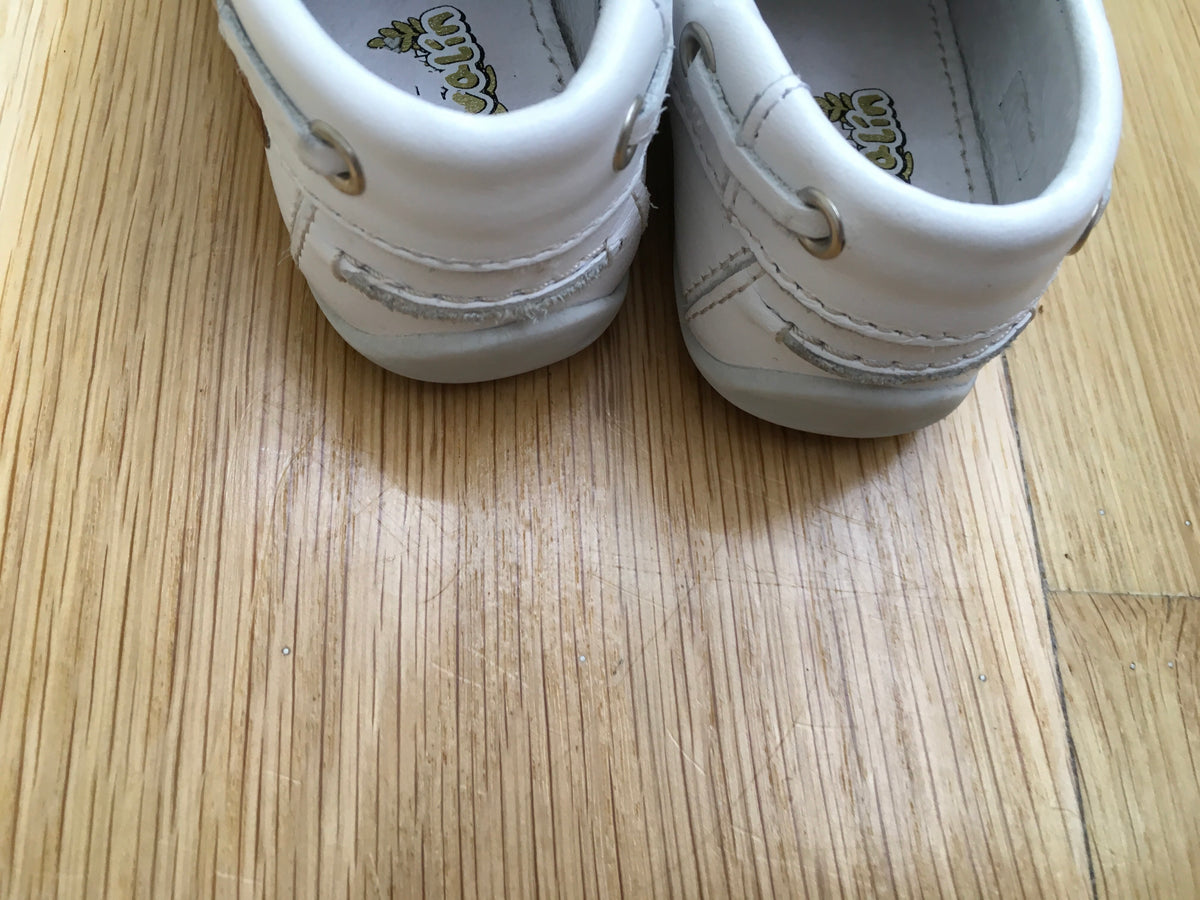 GARVALIN 50 aniversario Boys Shoe White Leather Size 20 Children