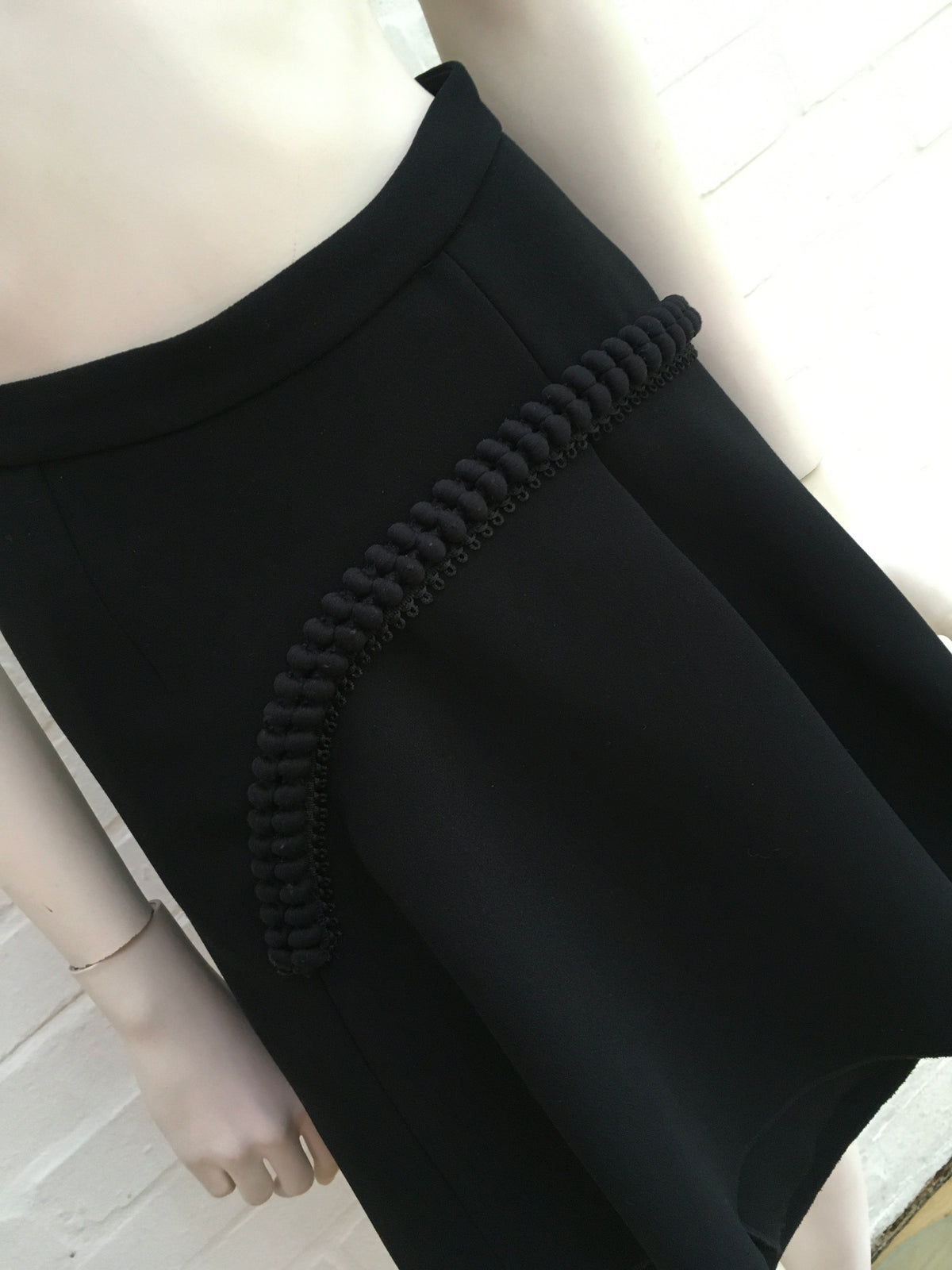 CARVEN ASYMMETRIC BLACK EMBELLISHED SKIRT SIZE F 34 ladies