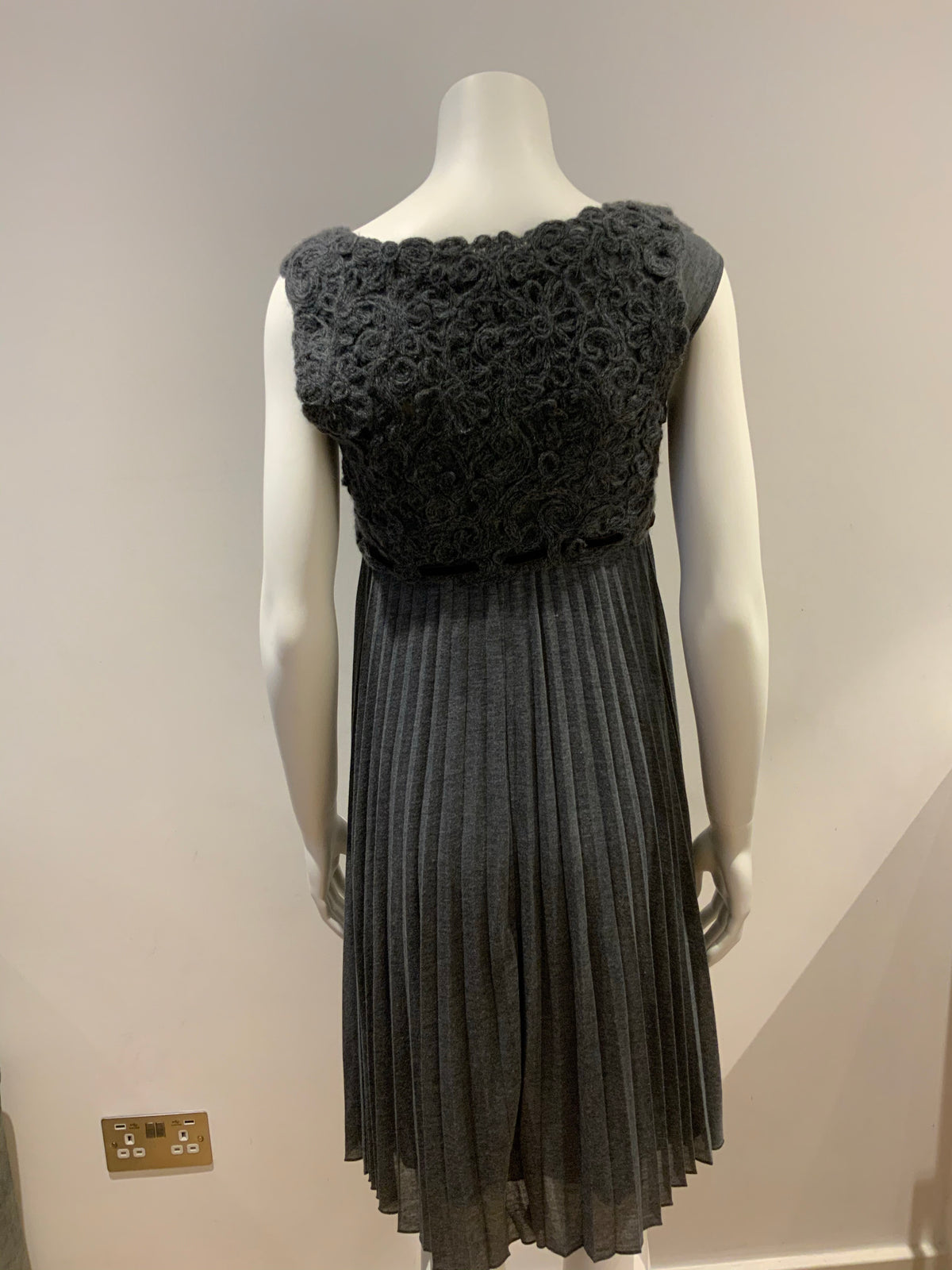 MAX&Co. by Max Mara wool-blend Grey Pleated Mini Dress Size S small ladies