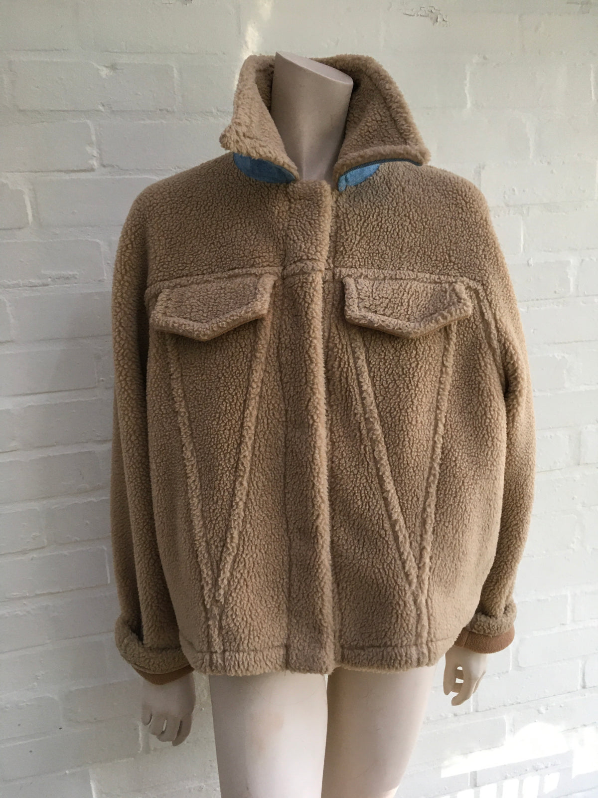 Off-White c/o Virgil Abloh Kylie Jenner Bear faux shearling jacket Ladies