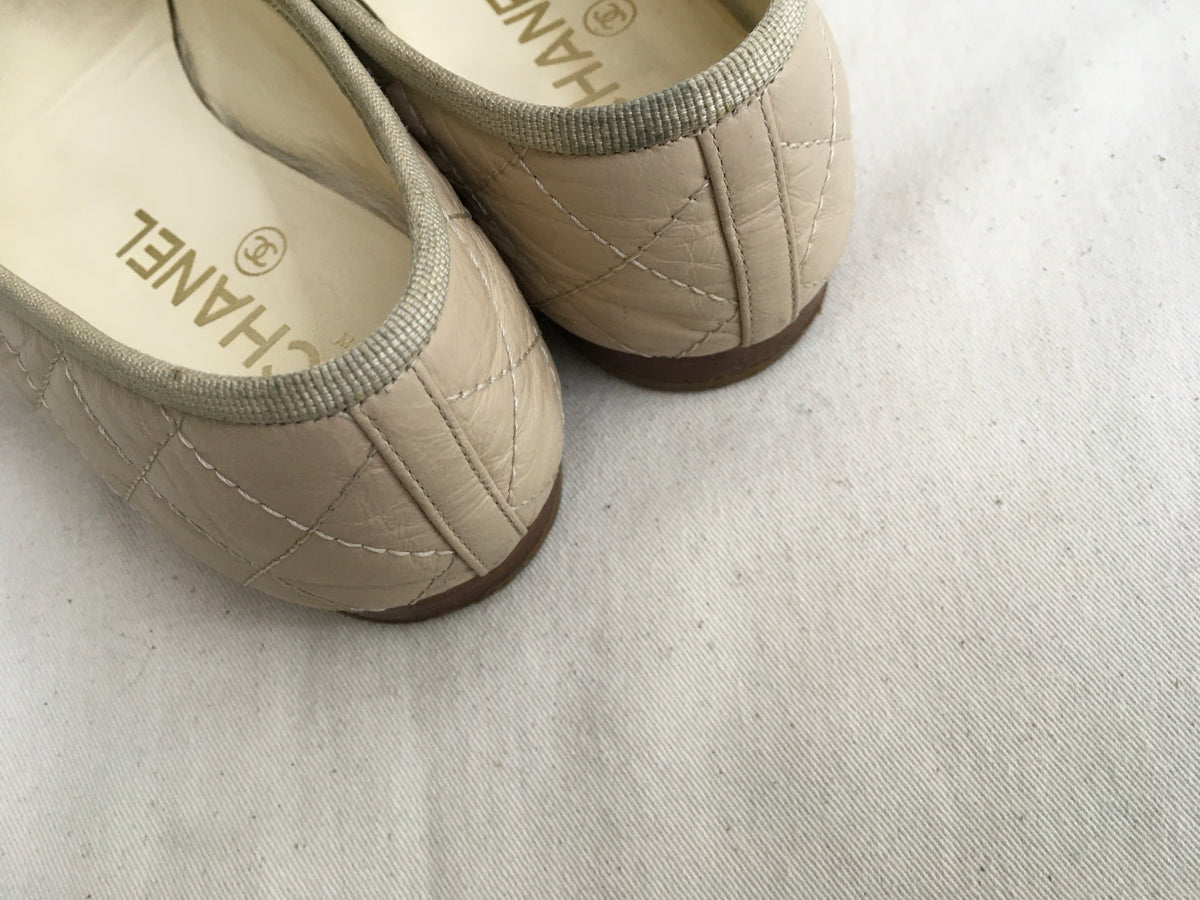 CHANEL CC Quilted Leather Ballet Flats Shoes in Beige SIZE 37 UK 4 US 7 ladies