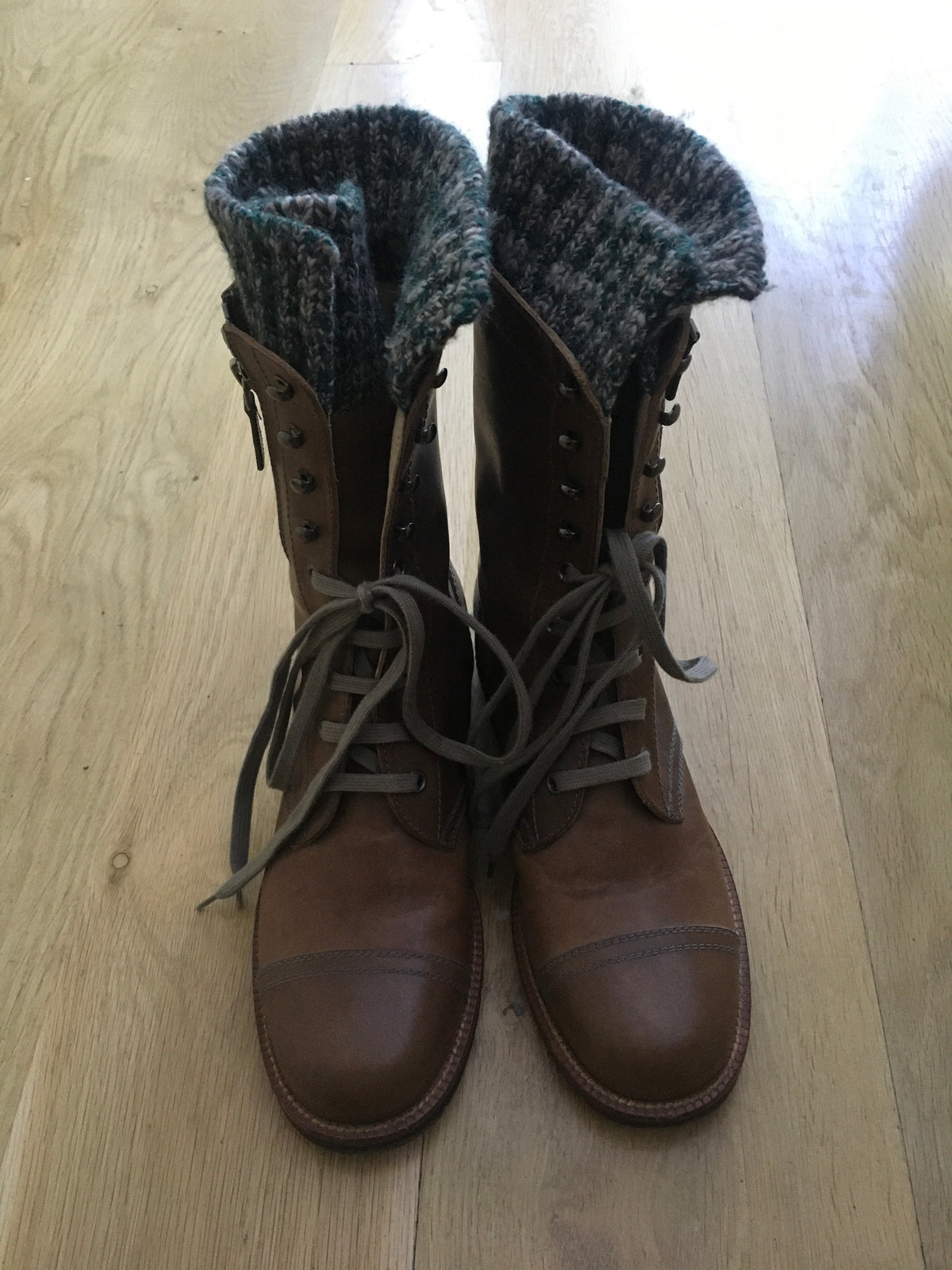 CHANEL CC Knit-Trimmed Combat Ankle Boots Leather Booties Size 39  ladies