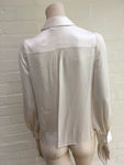 ALICE + OLIVIA CLASSIC IVORY BUTTON-UP V NECK BLOUSE SILK SHIRT SIZE S SMALL Laddies