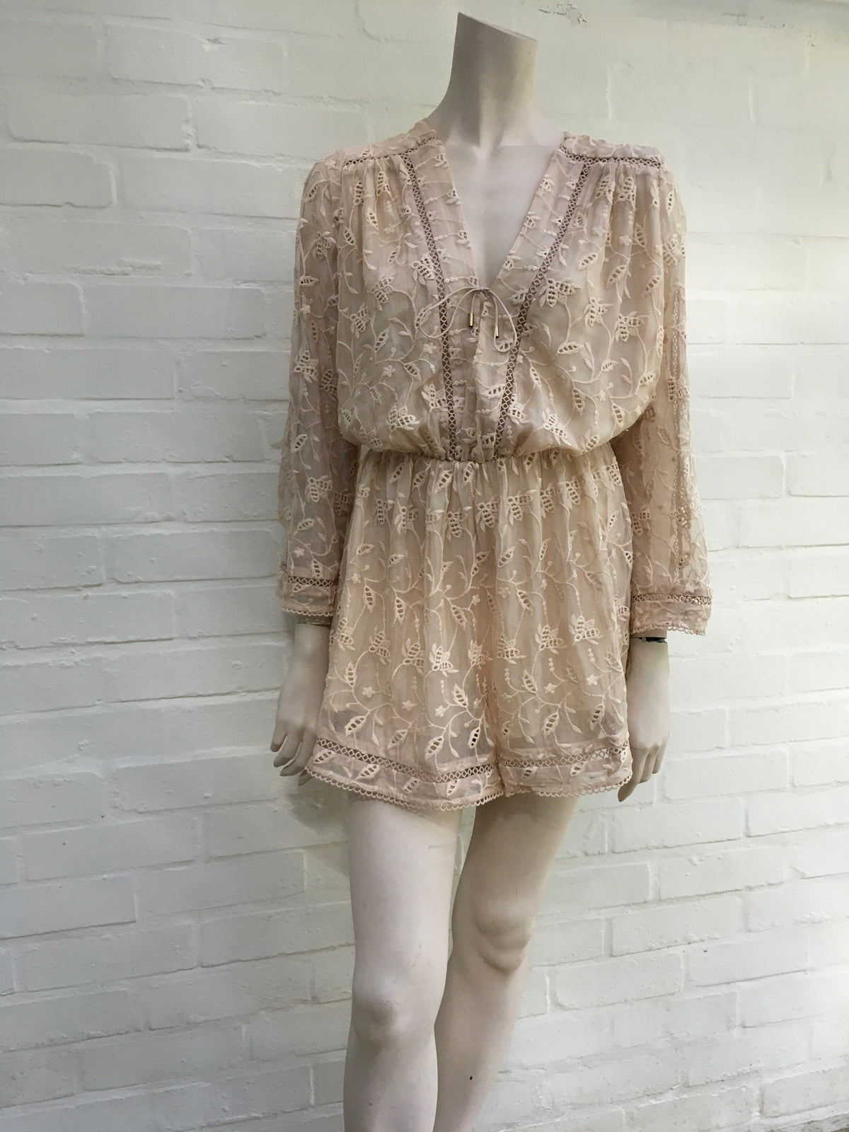 ZIMMERMANN MOST WANTED VINE EYELE ROMPER PLAYSUIT Size 1 ladies