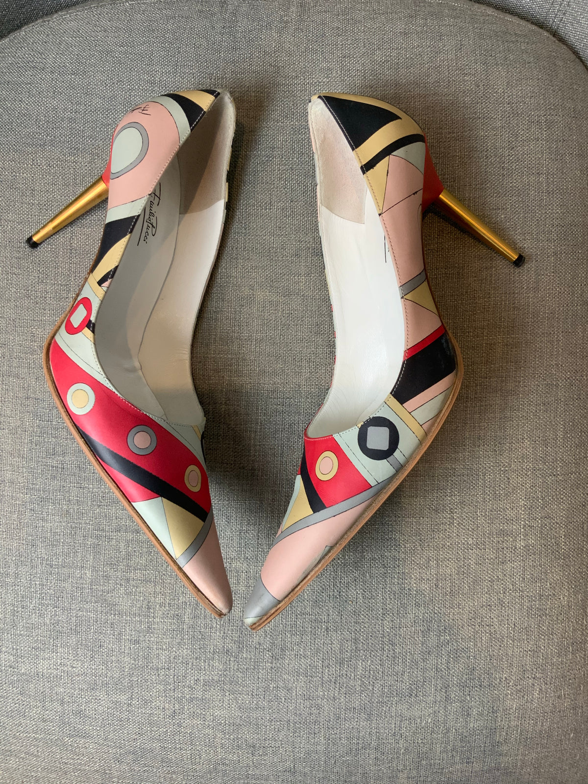 EMILIO PUCCI MULTI COLOR PRINTED PUMPS HEELS SIZE 38 US 8 UK 5 ladies