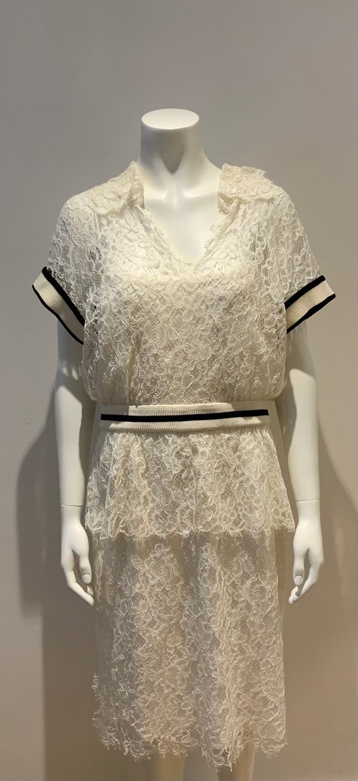 Chanel 2017 Lace Long Dress Amazing F 44 UK 14 US 12 ladies