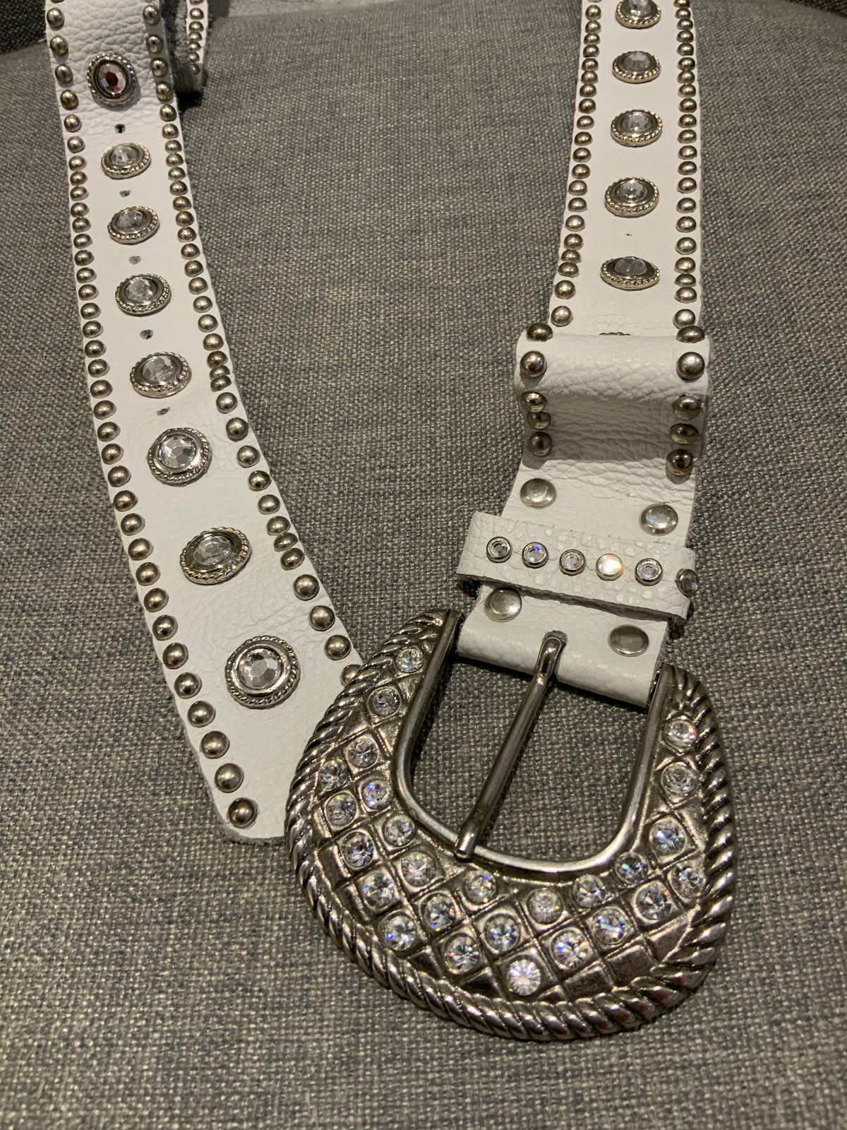 White Leather Studded Crystal Belt Size 85 / 34 ladies