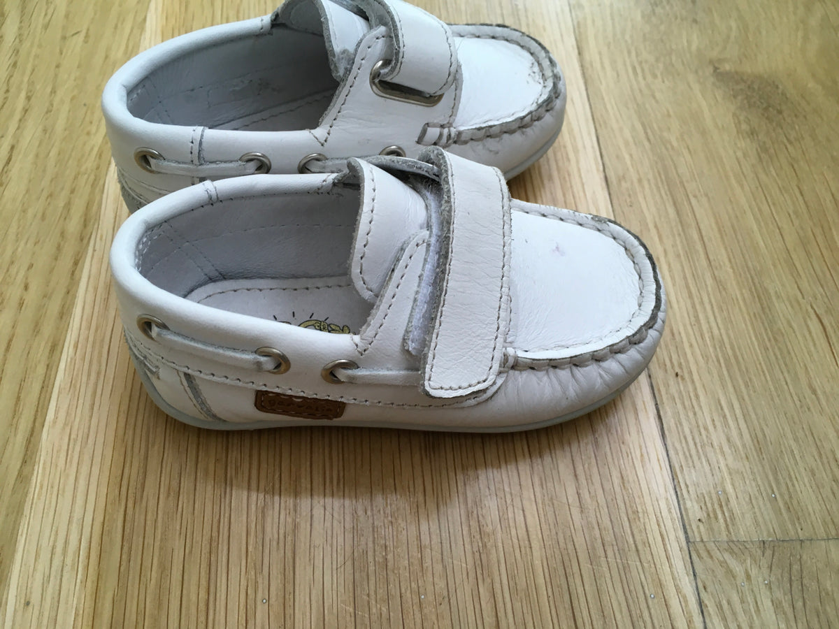 GARVALIN 50 aniversario Boys Shoe White Leather Size 20 Children
