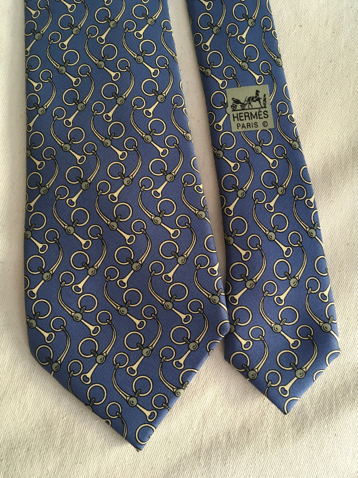 Hermès HERMES Paris Silk Blue Print Tie 643 TA 100% AUTHENTIC Men