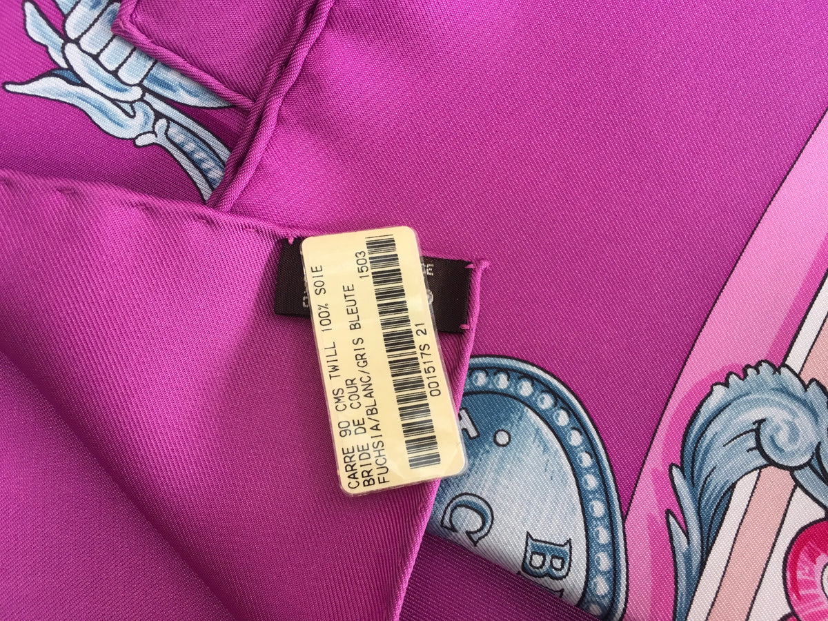 Hermès HERMES Pink Silk Bride De Cour Scarf 90 ladies
