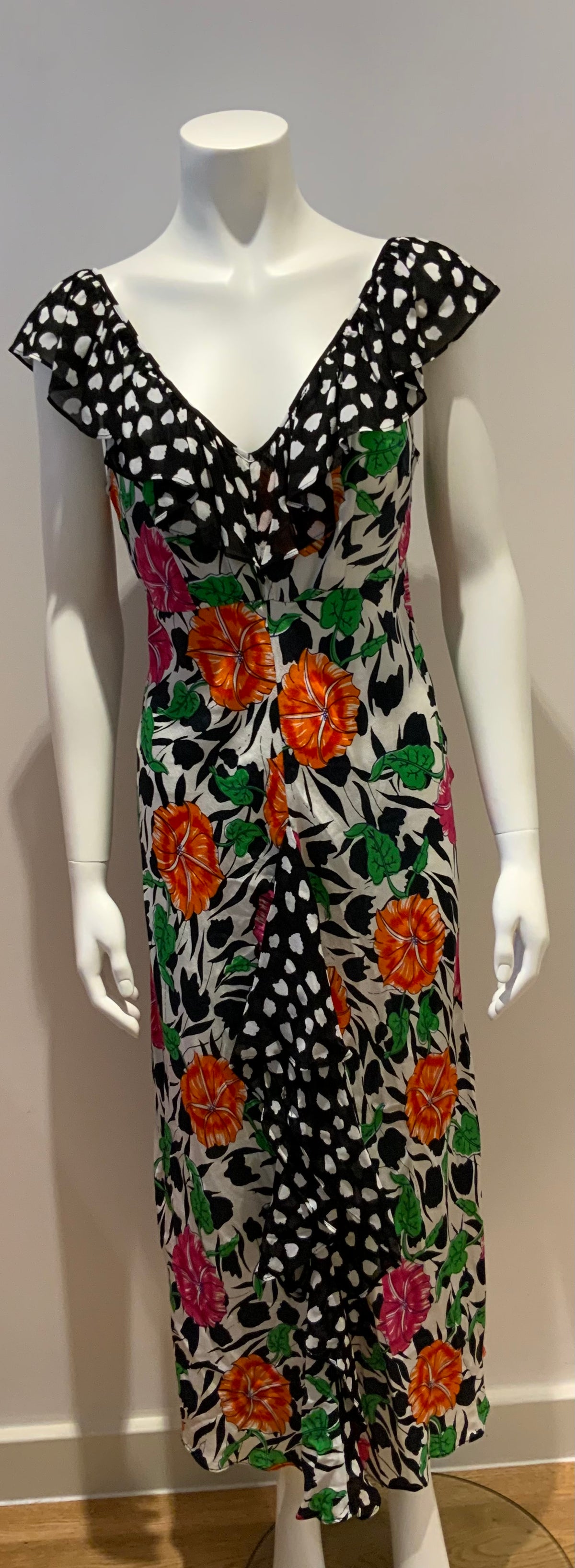 RIXO ANTOINETTE - TULIP ENGLISH FLORAL DRESS Size M MEDIUM ladies