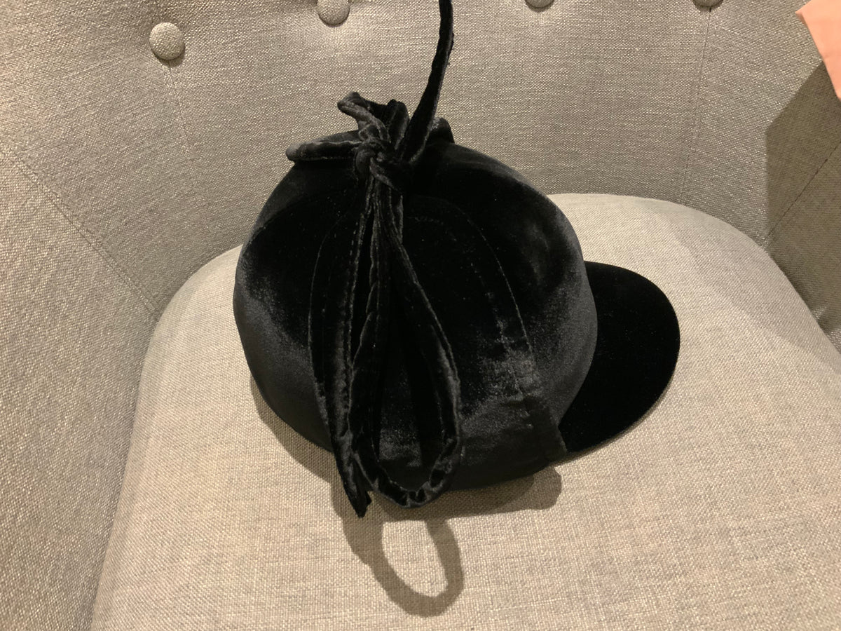 MIU MIU Black Bow-detailed black velvet cap Size S small ladies