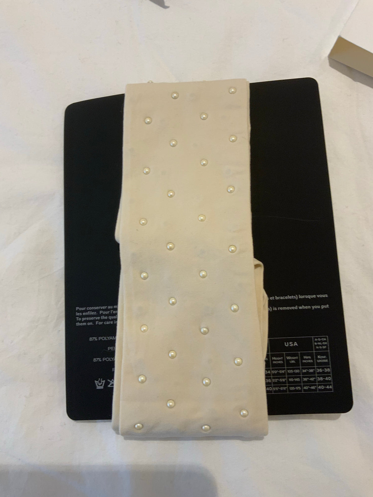 Chanel Ivory Pearls Tights Runway Stockings Pantyhose Tights Size 1 S small ladies