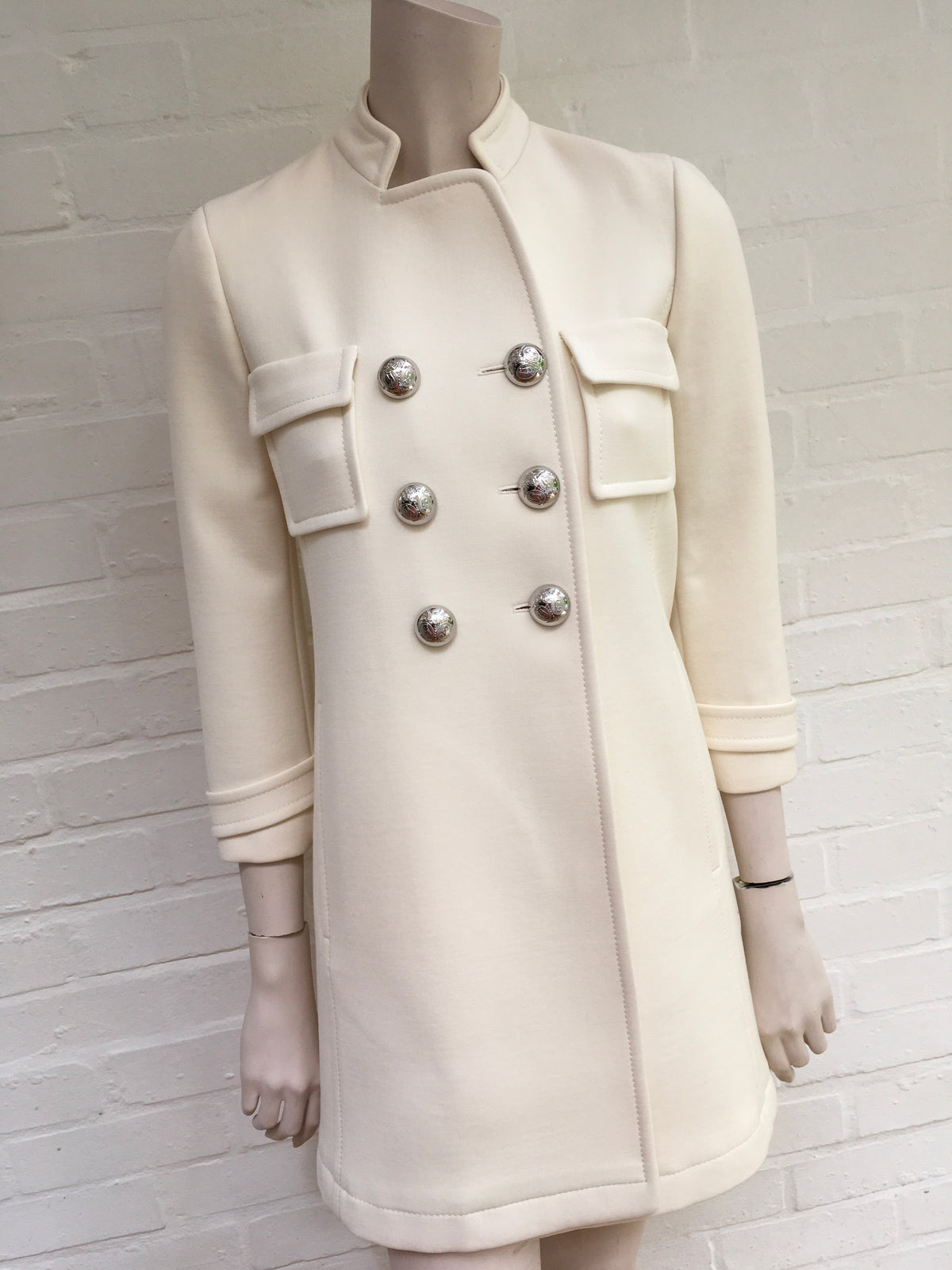GUCCI White Wool-crepe Double Breasted Napoleon Coat Size I 36  ladies