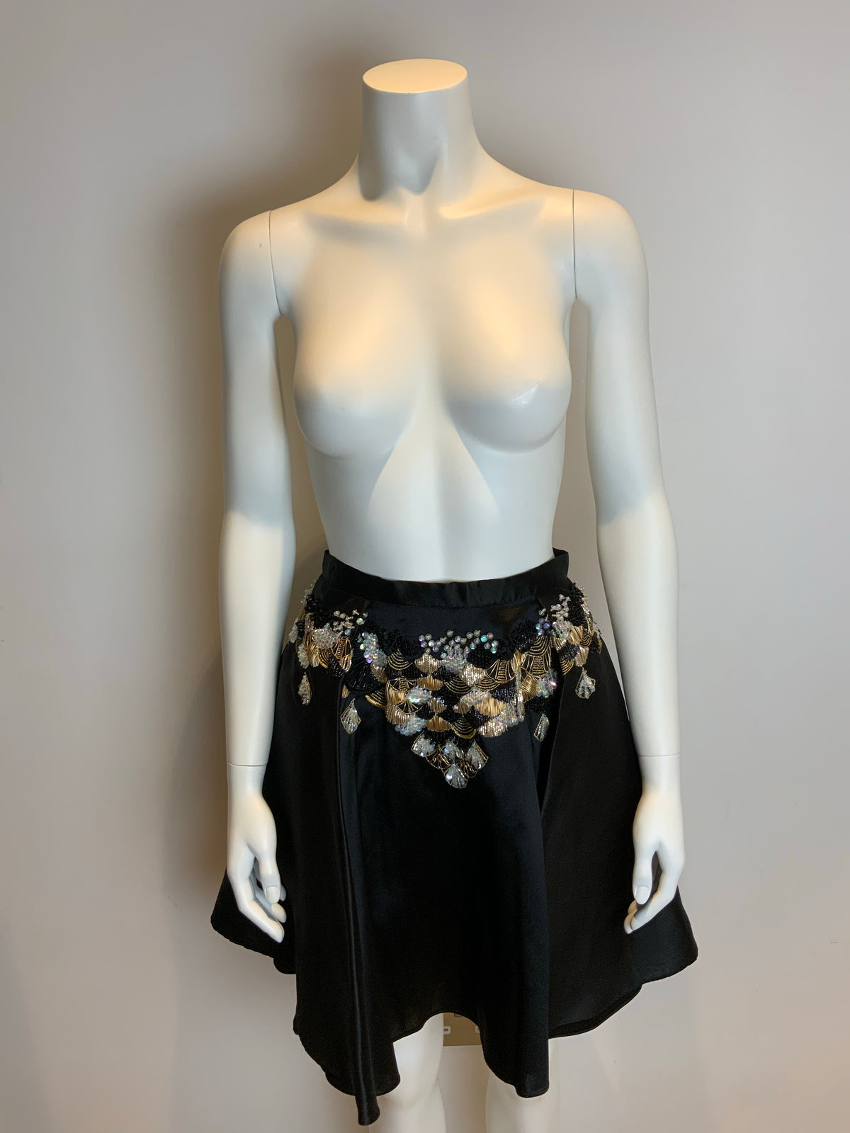 Razan Alazzouni Runaway Zibeline Scutes Skirt Size F 32 US 0 UK 4 ladies